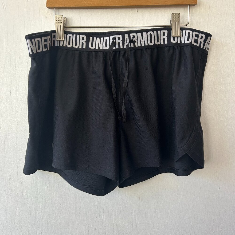 Under Armour Athletic Pull On‎ Short Womens XL Black Elastic Waist Activewear